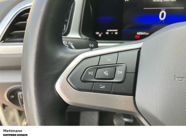 Volkswagen T-Roc 1.0 TSI - Samsaru's Car Outlet