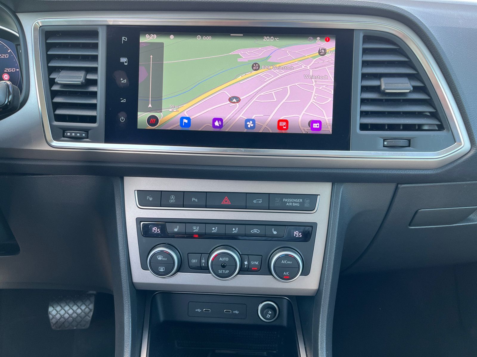 Seat Ateca 1.5TSI DSG Xperience  Navi AHK ACC LED CAM