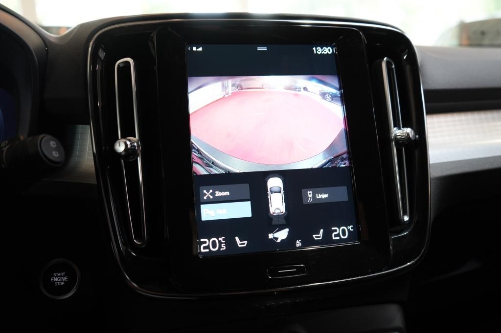 Volvo XC 40 B4 Momentum - Samsaru's Car Outlet