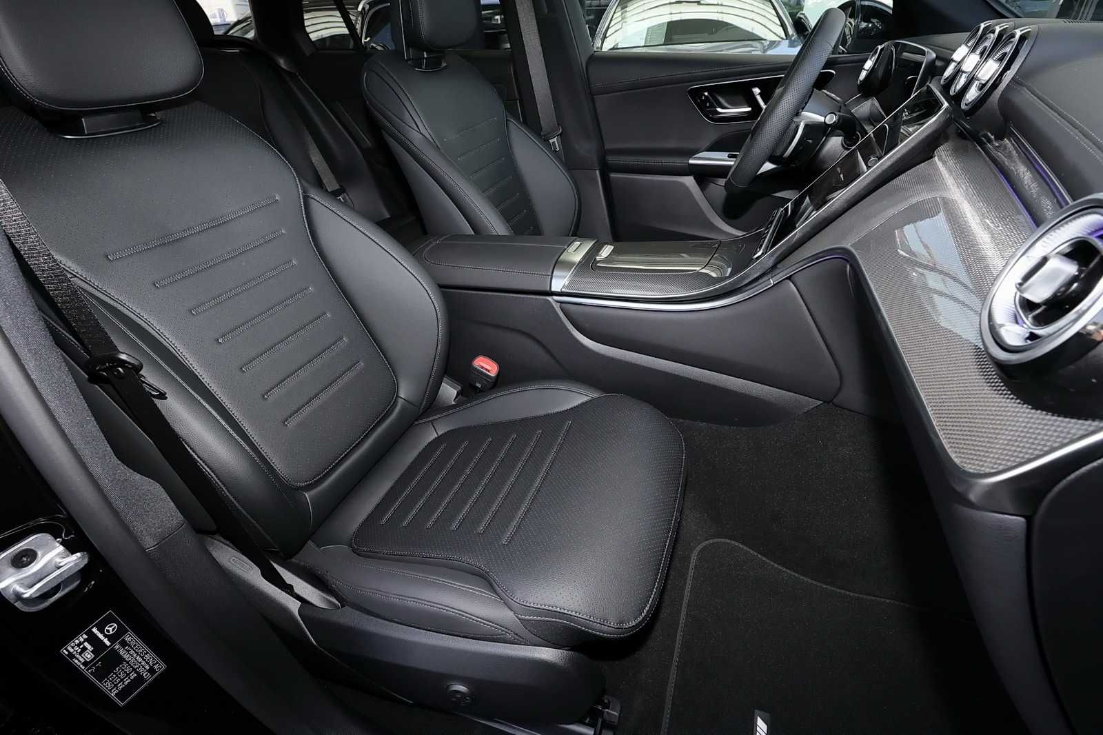 Mercedes-Benz GLC 220 d 4M AMG MBUX+360°+DIG-LED+Pano+AHK+20"