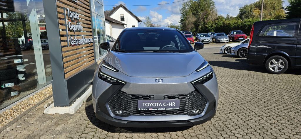 Toyota C-HR 2.0 Plug-in-Hybrid Team Deutschland