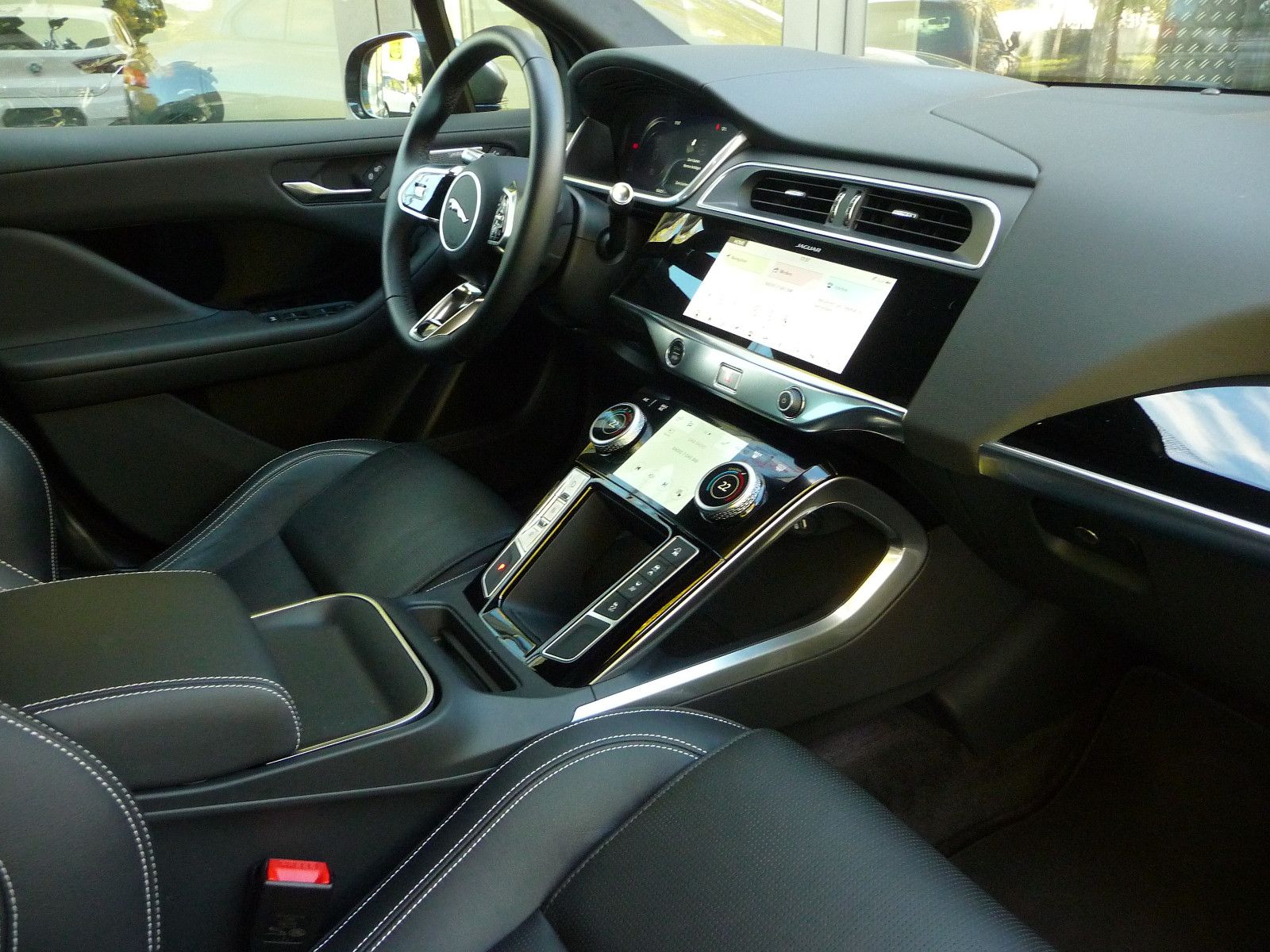 Jaguar I-Pace  SE EV400 Dyn./Black-Paket/20"ALU/AHK abn