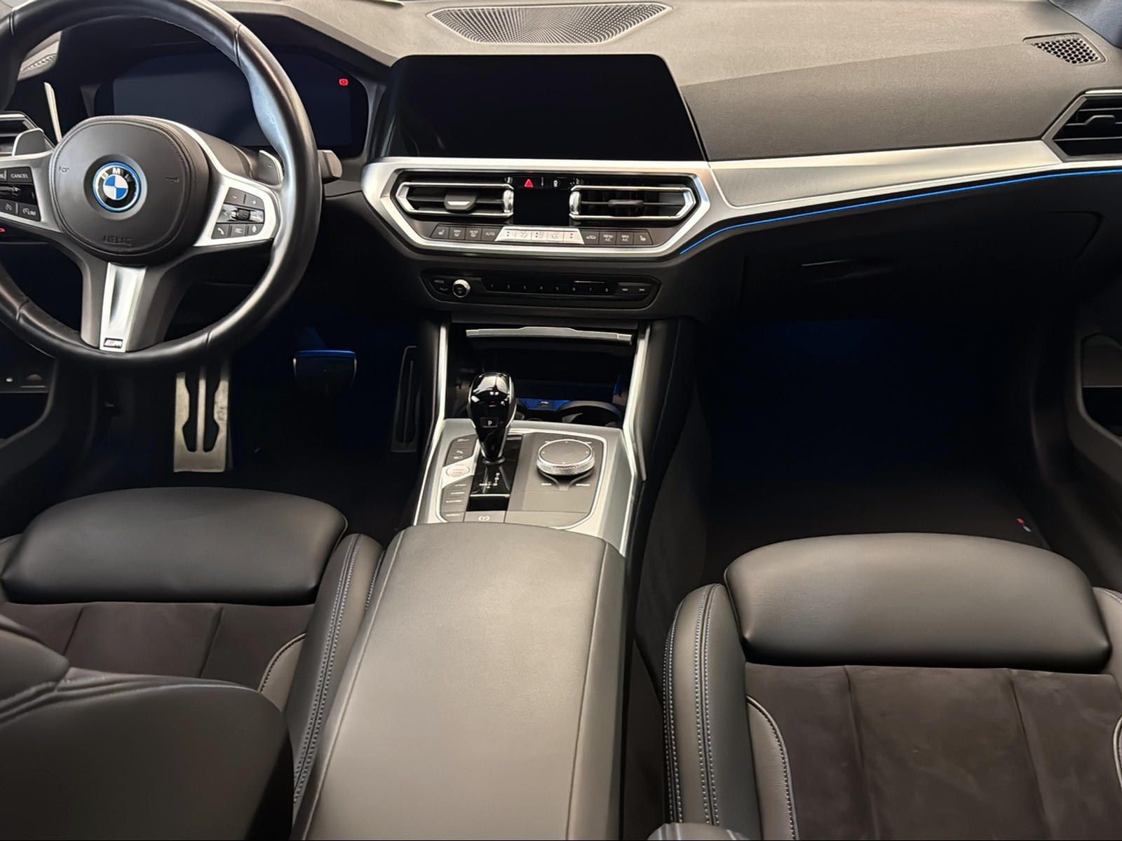 BMW 320e Limousine M Sport - Samsaru's Car Outlet