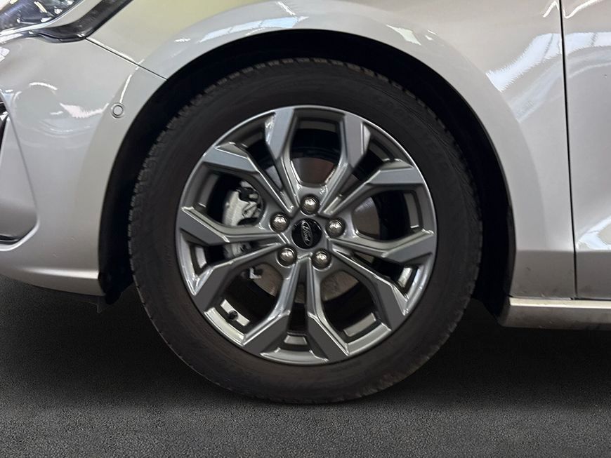 Ford Focus Turnier 1.0 EcoBoost Hybrid Aut. ST-LINE X