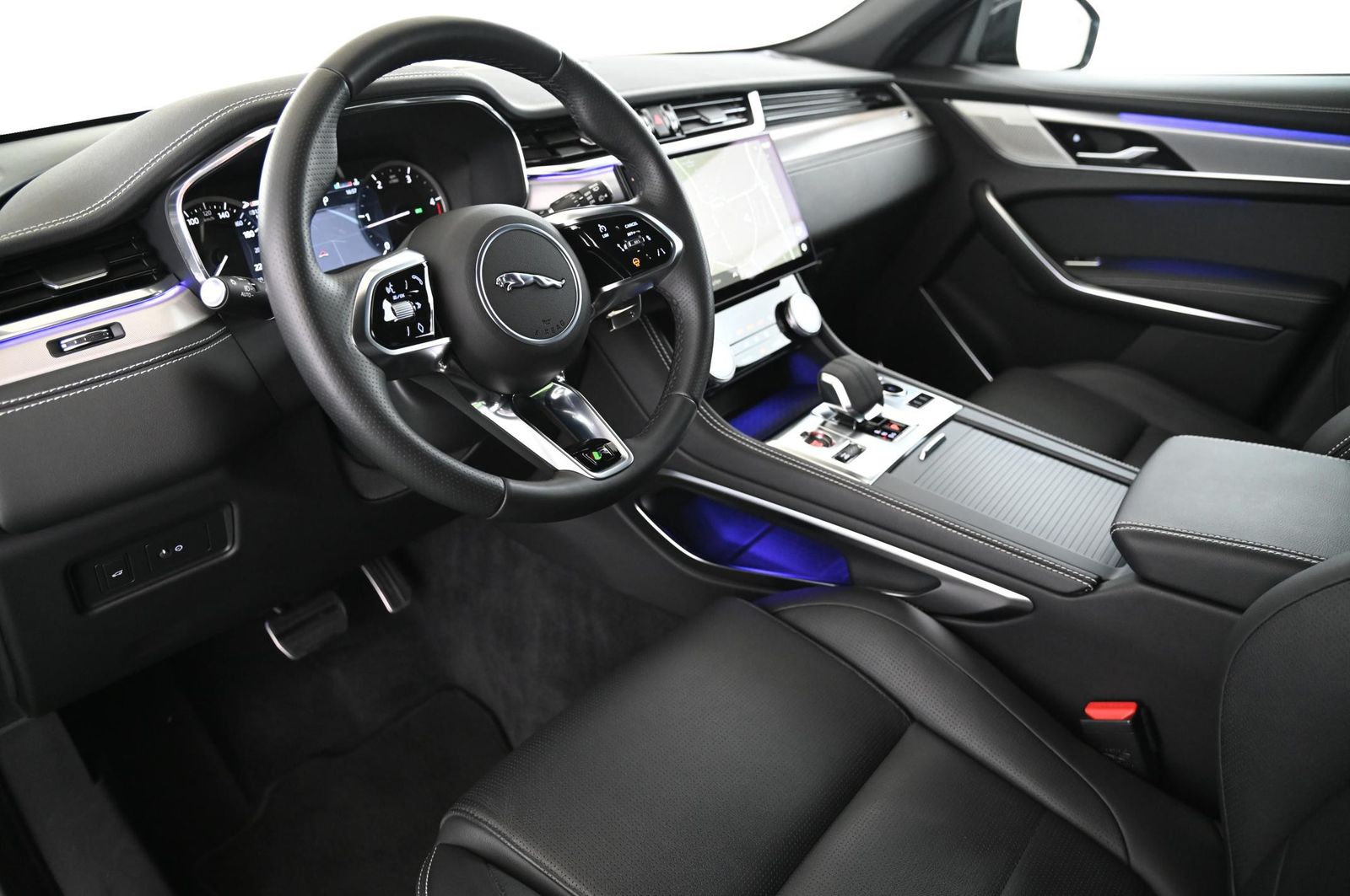 Jaguar F-Pace D200 AWD R-Dynamic SE NAVI/ACC/MERIDIA/20