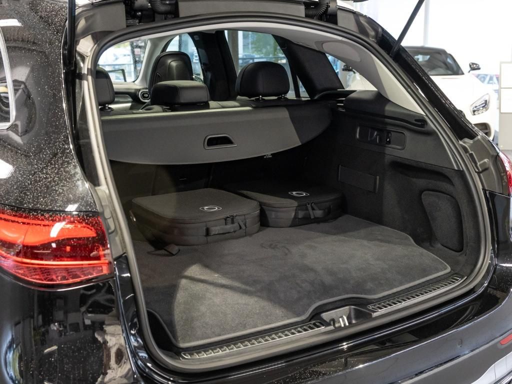 Mercedes-Benz GLC 300 de 4M , AVANTGARDE MEMO AHK DISTR KAMERA