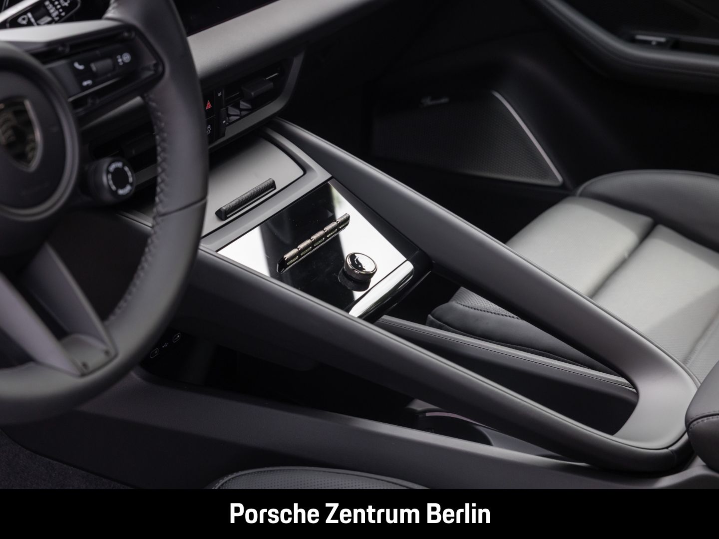 Porsche Macan Turbo Burmester Rückfahrkamera Panorama