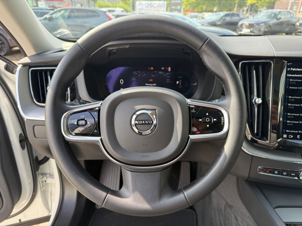 Volvo XC60 T8 AWD Recharge Plus Dark - Samsaru's Car Outlet