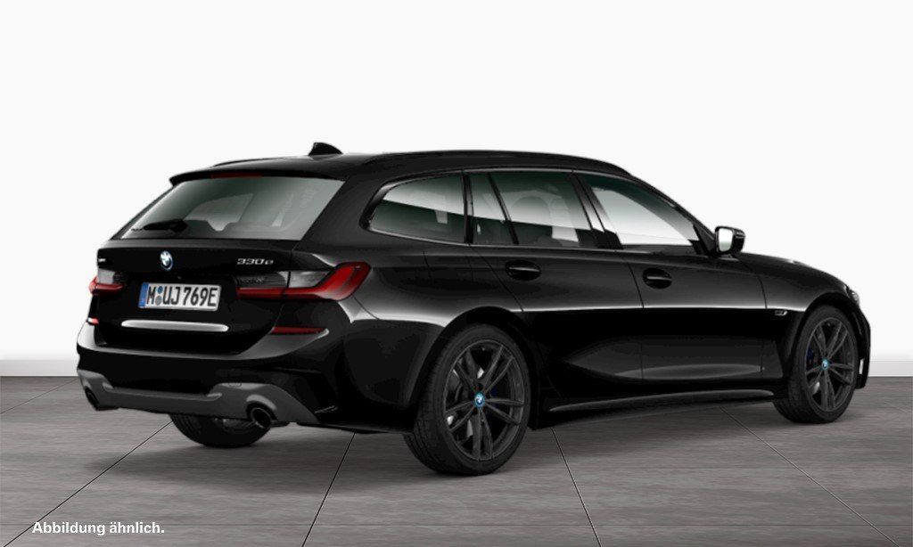 BMW 330e xDrive Touring M Sport - Samsaru's Car Outlet