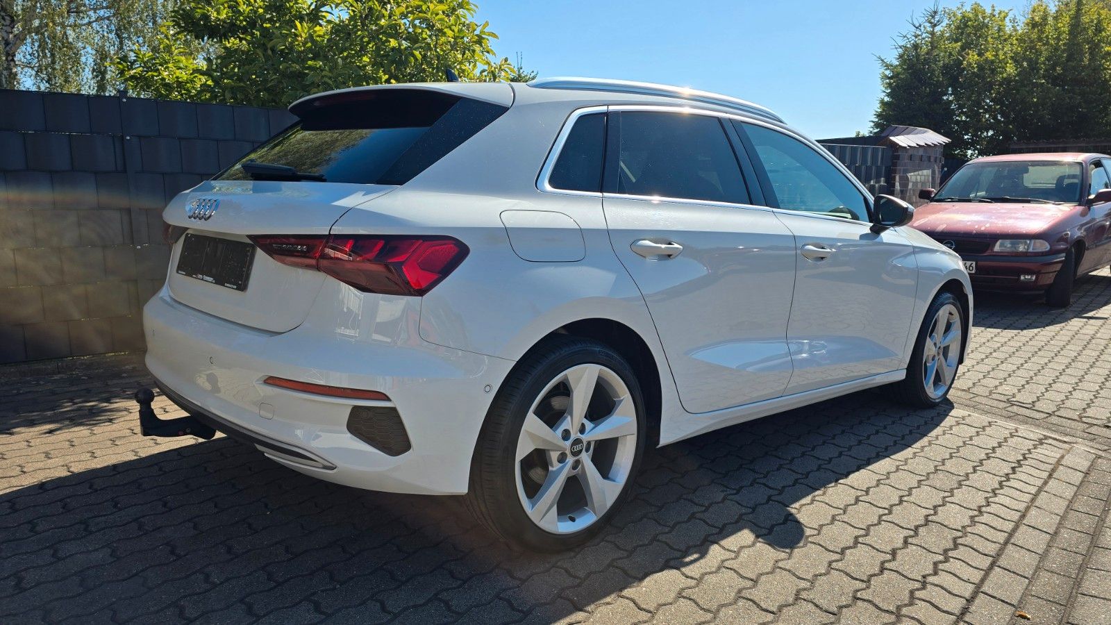 Audi A3 Sportback 40 TFSI e* Sitzh*AHK*Klima*Temp