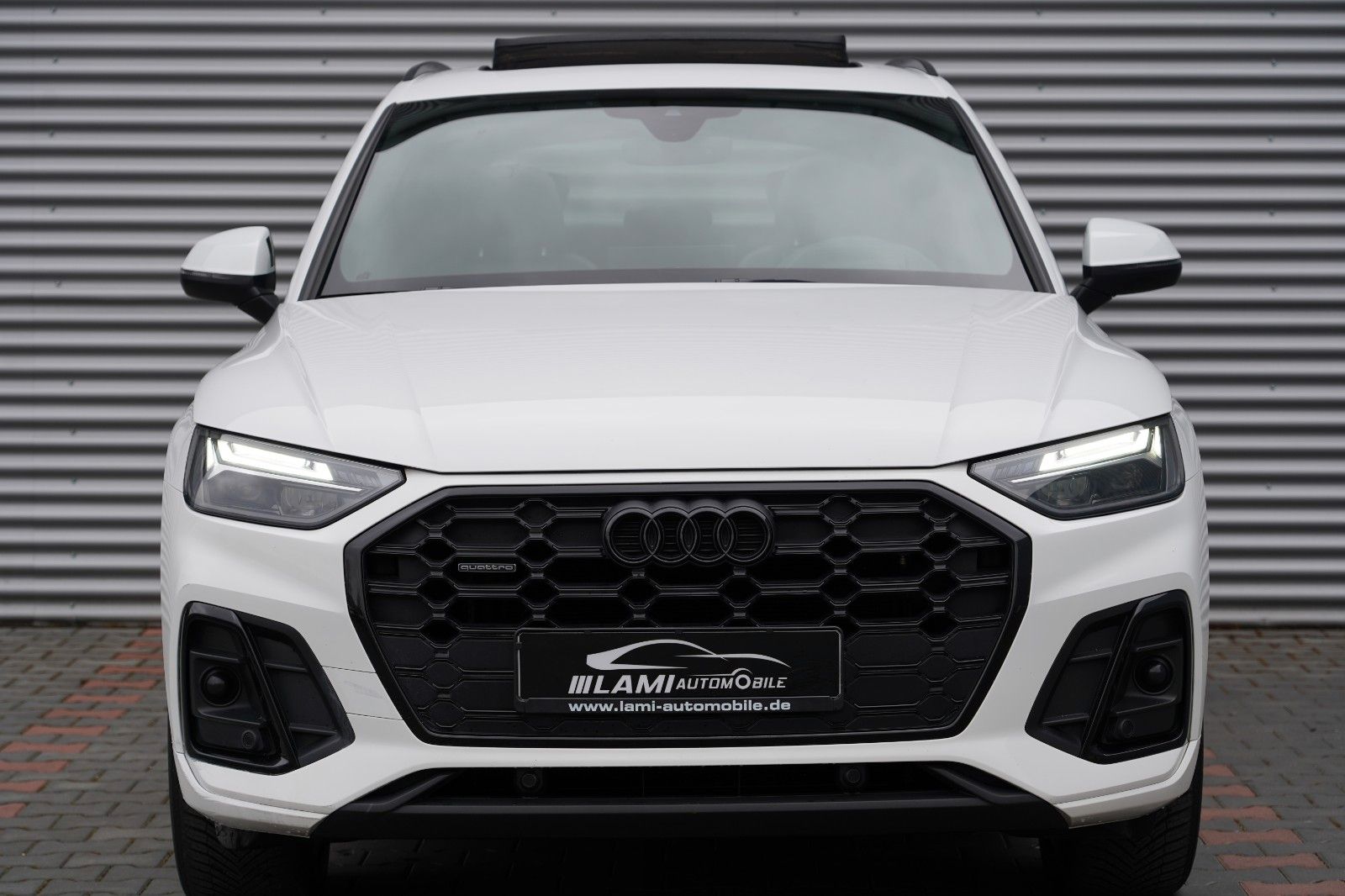 Audi Q5 40 TDI quattro S line PANO NAPPA HUD AHK KEY