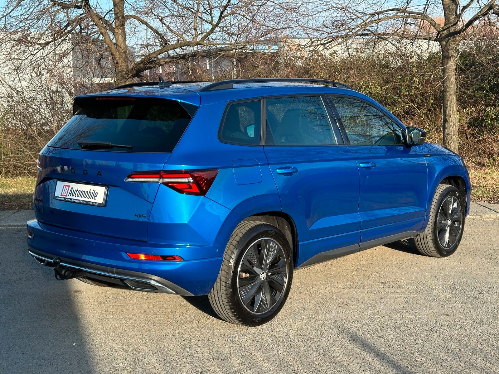 Skoda 2.0TDi 4x4 DSG Sportline ACC NAVI eHK LM18"AHK
