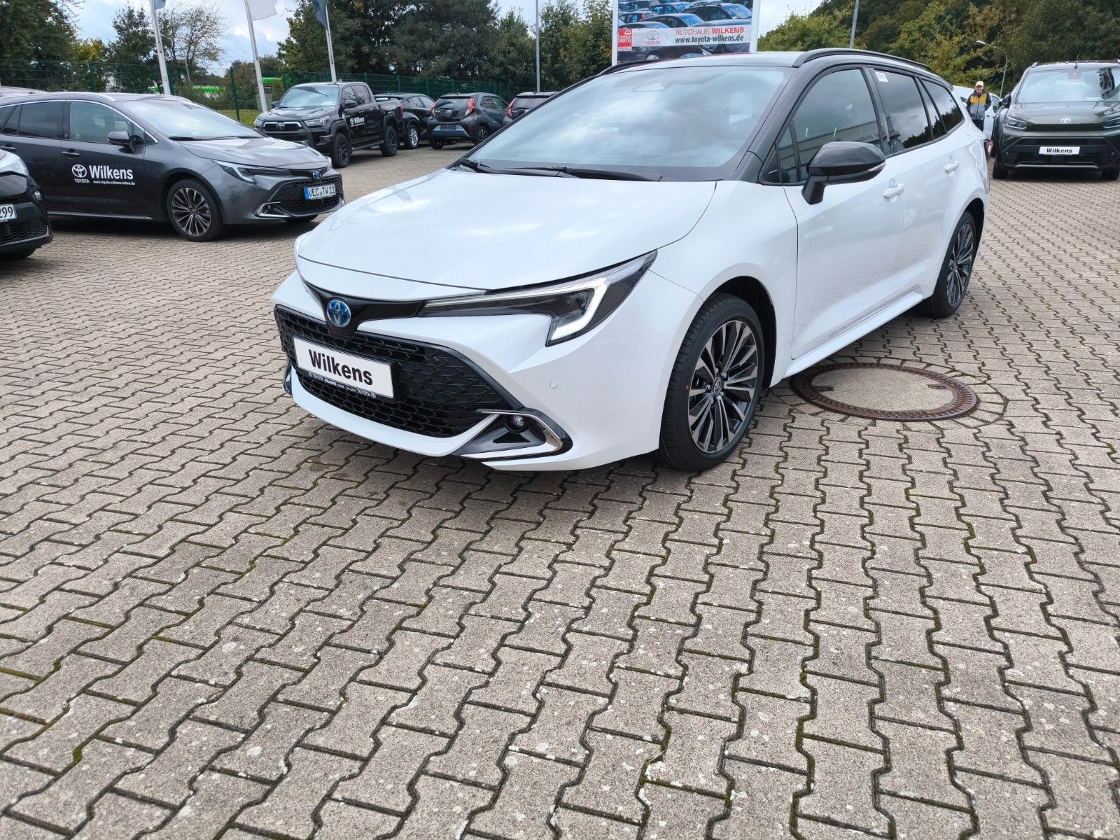 Toyota Corolla 2,0 Hybrid TS Finanzierung