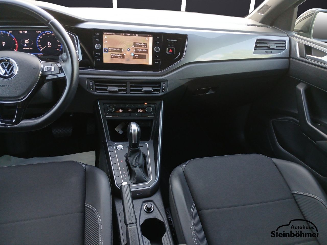 Volkswagen Polo Highline 1.0TSI DSG - Samsaru's Car Outlet
