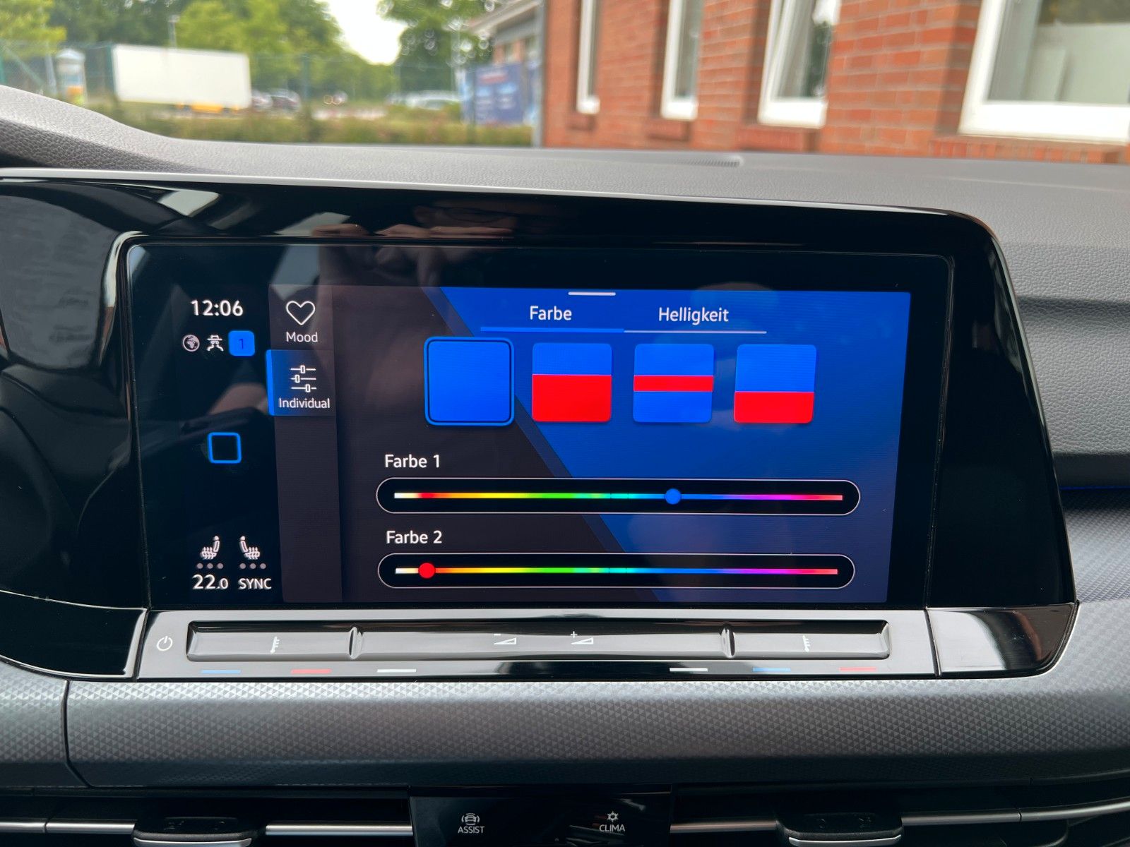 Volkswagen Golf VIII 2.0TDi DSG - Samsaru's Car Outlet