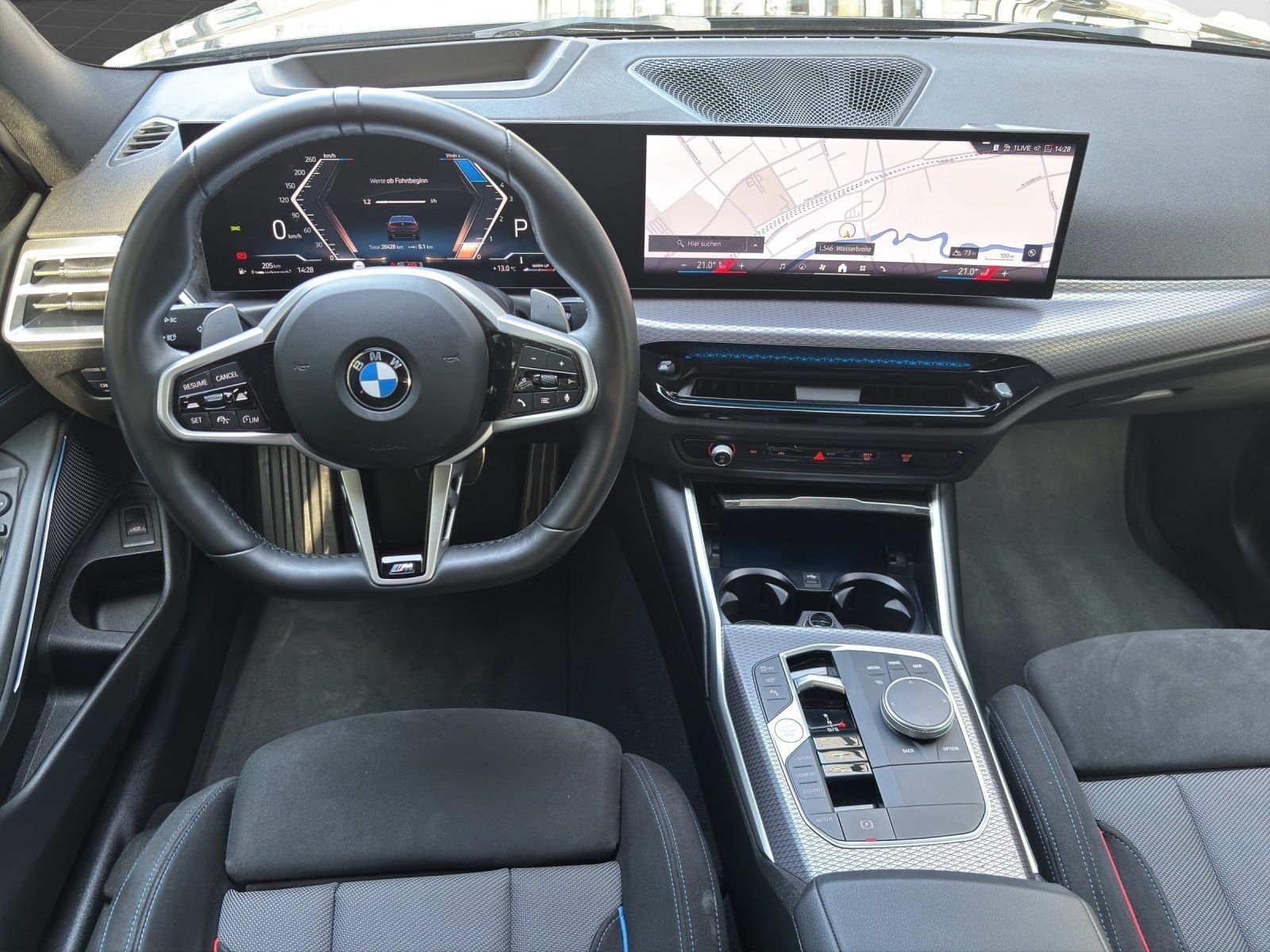 BMW 320d Limousine M Sport | 360° | Navi | LED | HiF