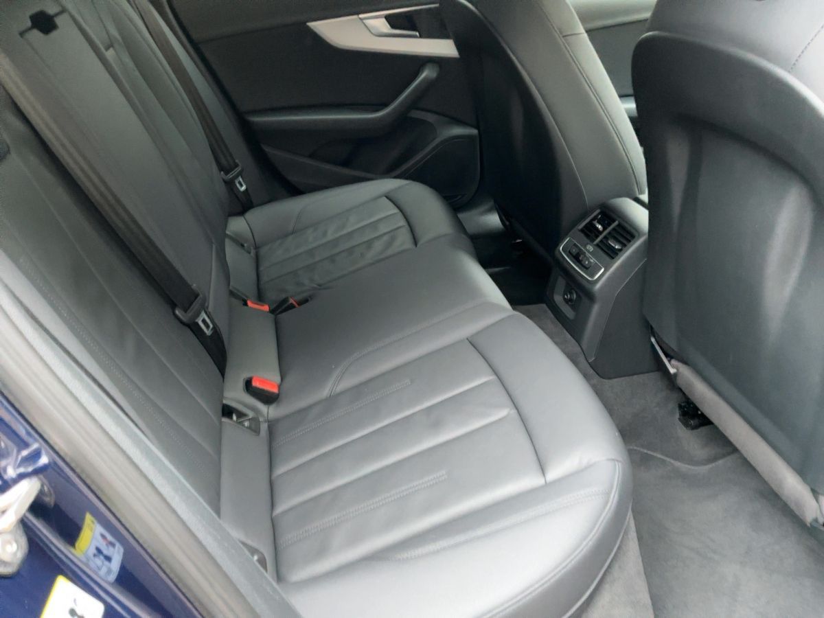 Audi A4 allroad quattro 45 TFSI 5JG+MATRIX+AHK+STDHZG