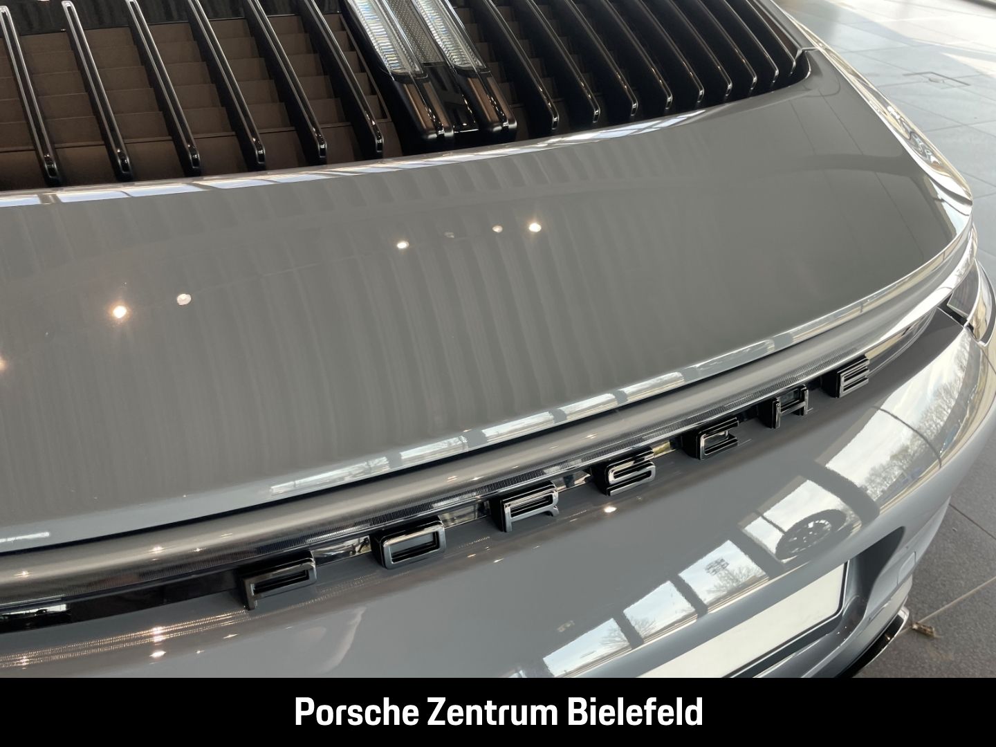 Porsche 992 911 Carrera 4 GTS Cabriolet Sportabgasanlage