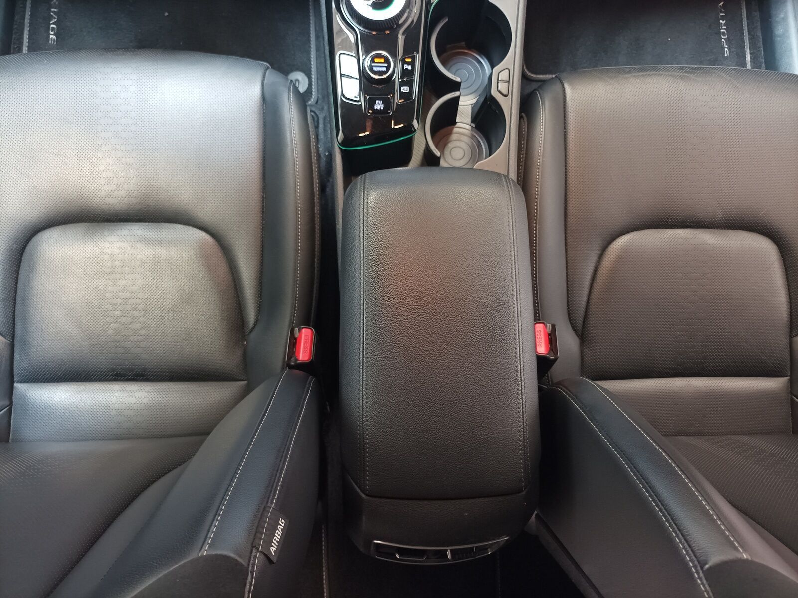 Kia Sportage 1.6 T-GDI 4WD|AHK|Navi|LED|Lenkrhzg.