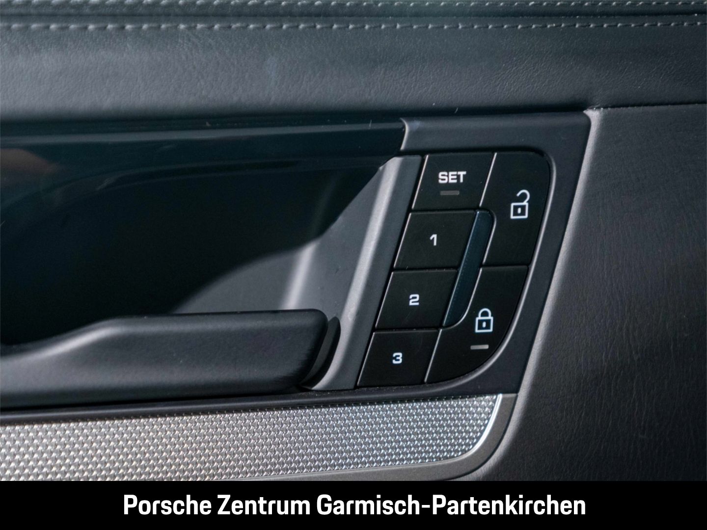 Porsche Cayenne E-Hybrid 360 Kamera LenkradHZG Memory