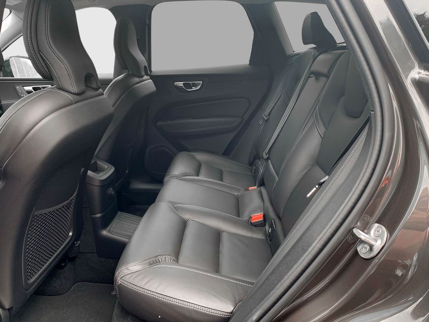 Volvo XC60 T6 AWD Plug-in Hybrid Plus Dark