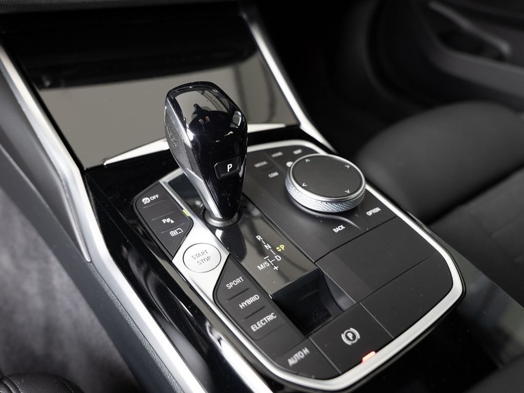 BMW 320e Touring Sport Line - Samsaru's Car Outlet