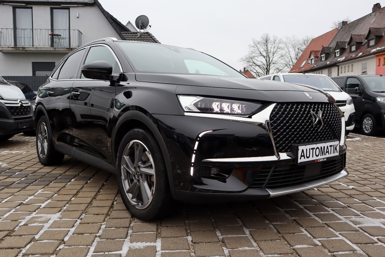 DS Automobiles DS7*Voll-Leder*Panodach*AHK*SH*el.Hkl