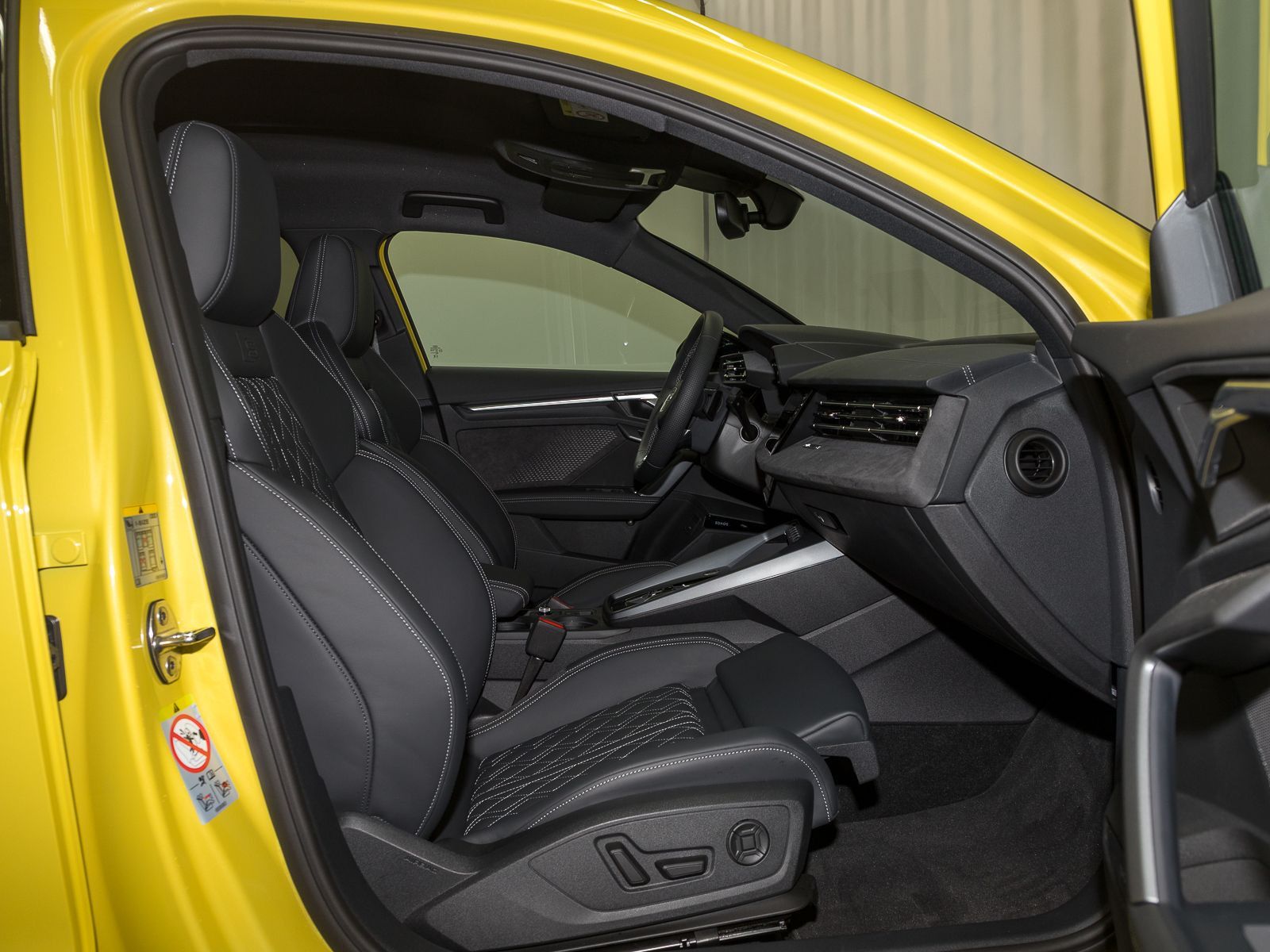 Audi A3 Allstreet 35 TFSI S LINE - Samsaru's Car Outlet