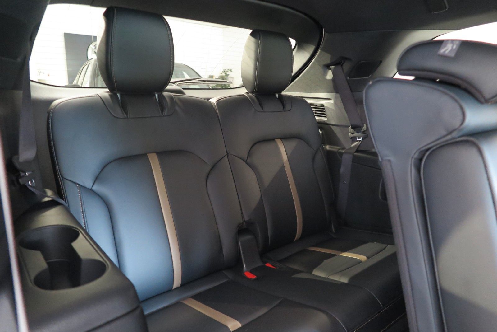 Mazda CX-80 2.5 e-SKYACTIV PHEV Homura Plus Auto AWD