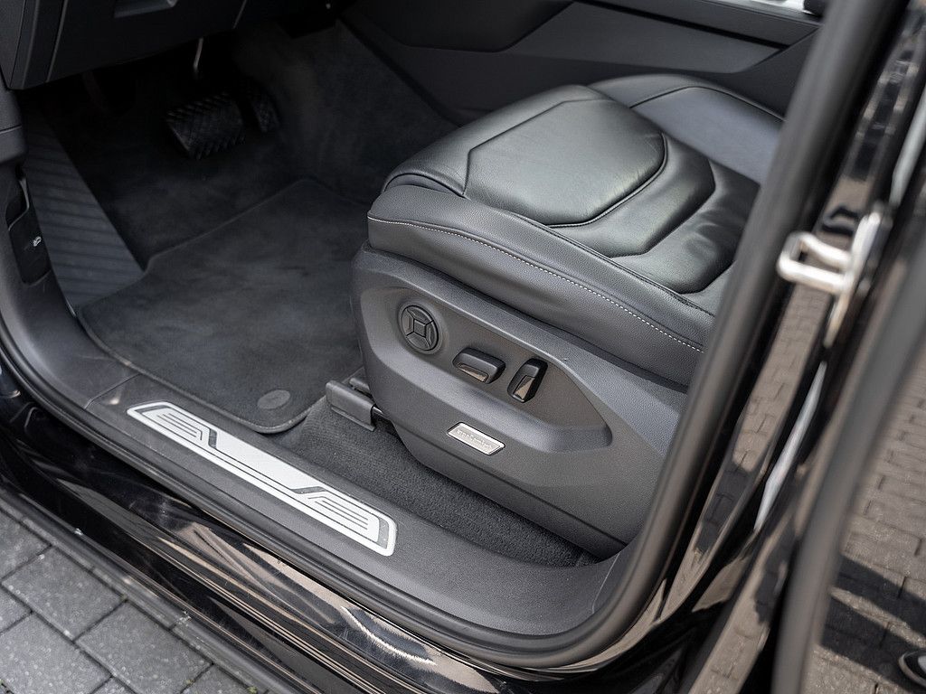 Volkswagen Touareg 3.0 V6 TDI Elegance 4M - Samsaru's Car Outlet