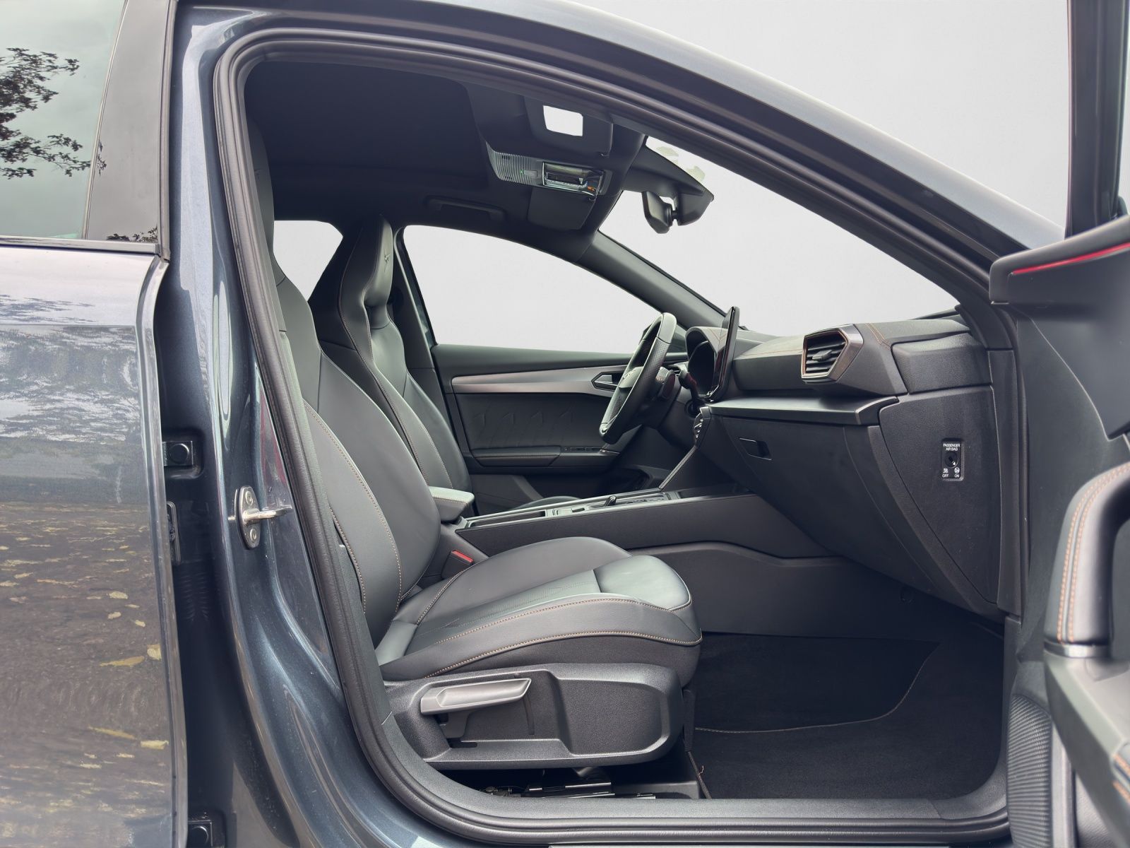 Cupra Formentor VZ 2.0 TSI 4Drive AHK PANO LEDER KAMER