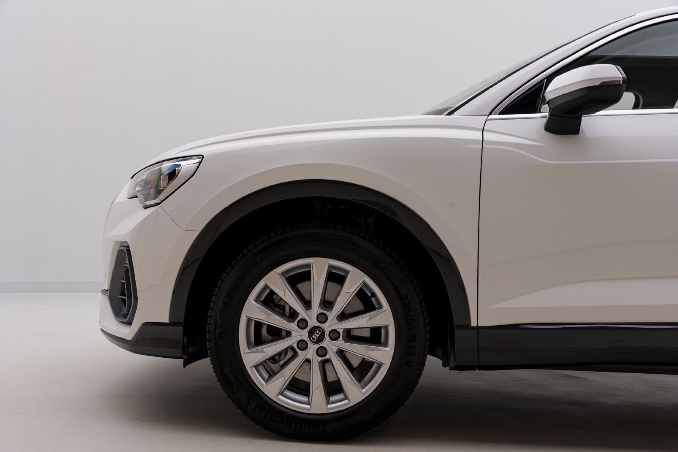 Audi Q3 Sportback 40 TFSI S-TRO - Samsaru's Car Outlet