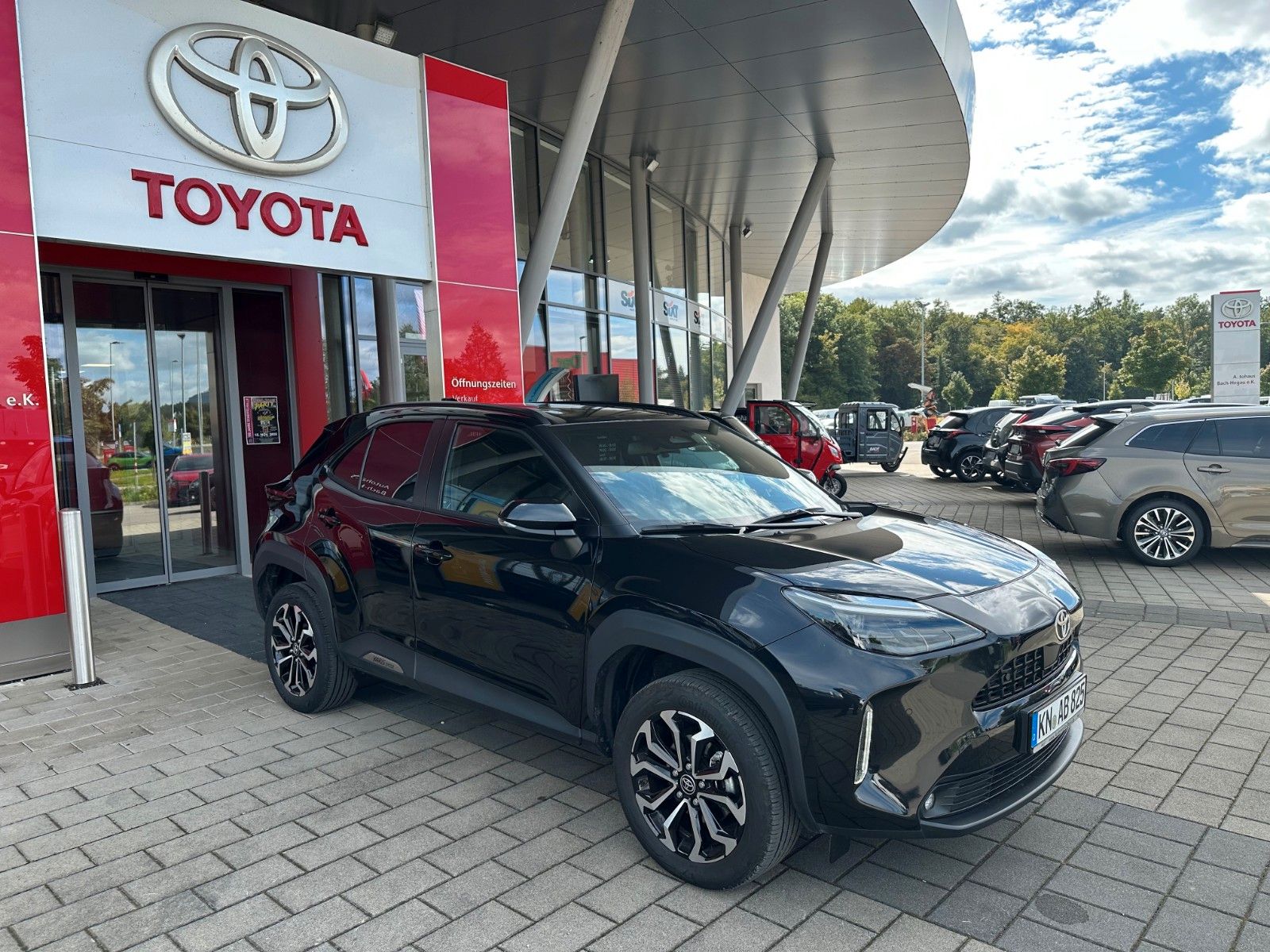 Toyota Yaris Cross Hybrid Team Deutsch. SAFETY+WINTER
