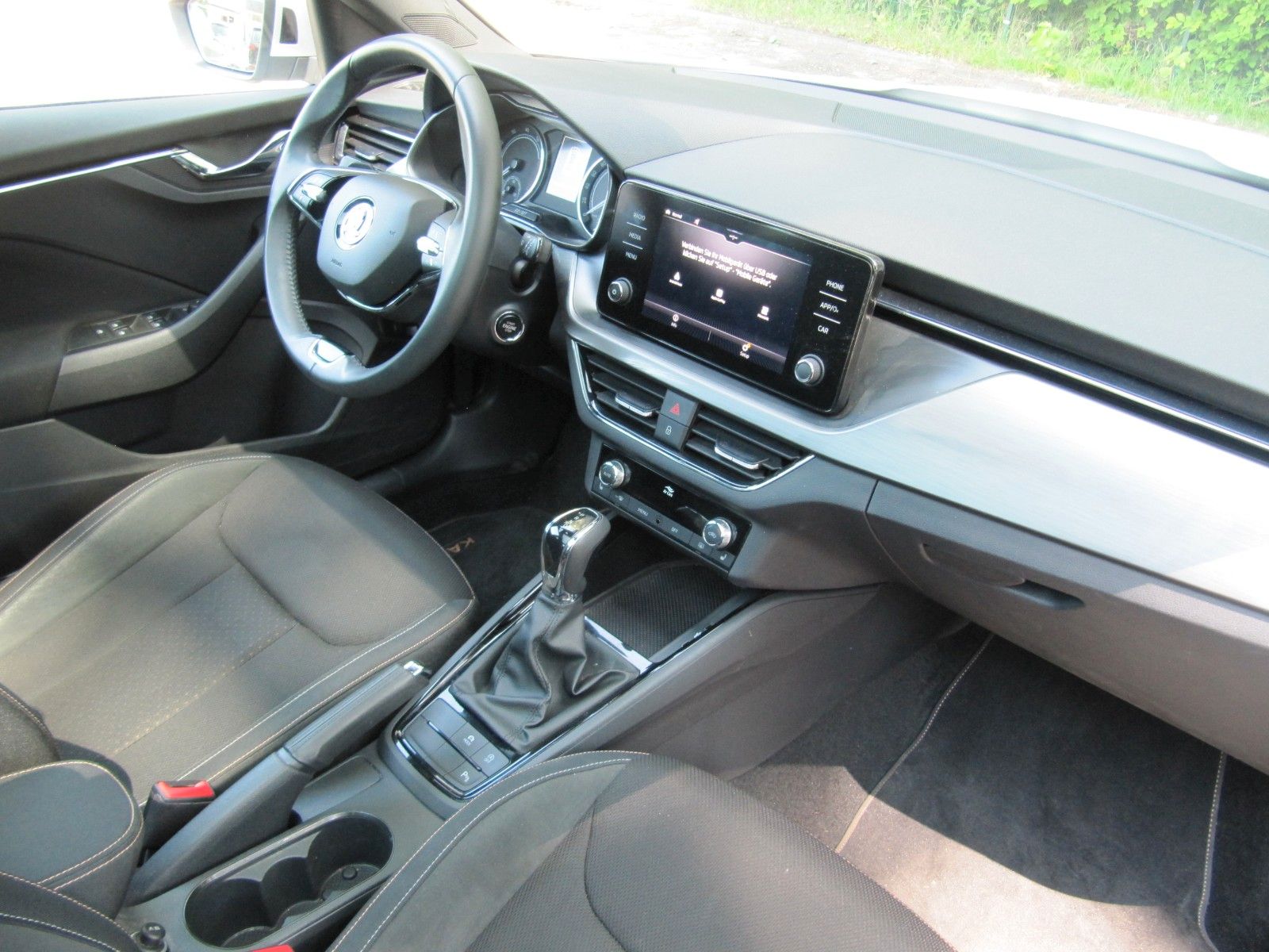 Skoda Kamiq Scout - Samsaru's Car Outlet