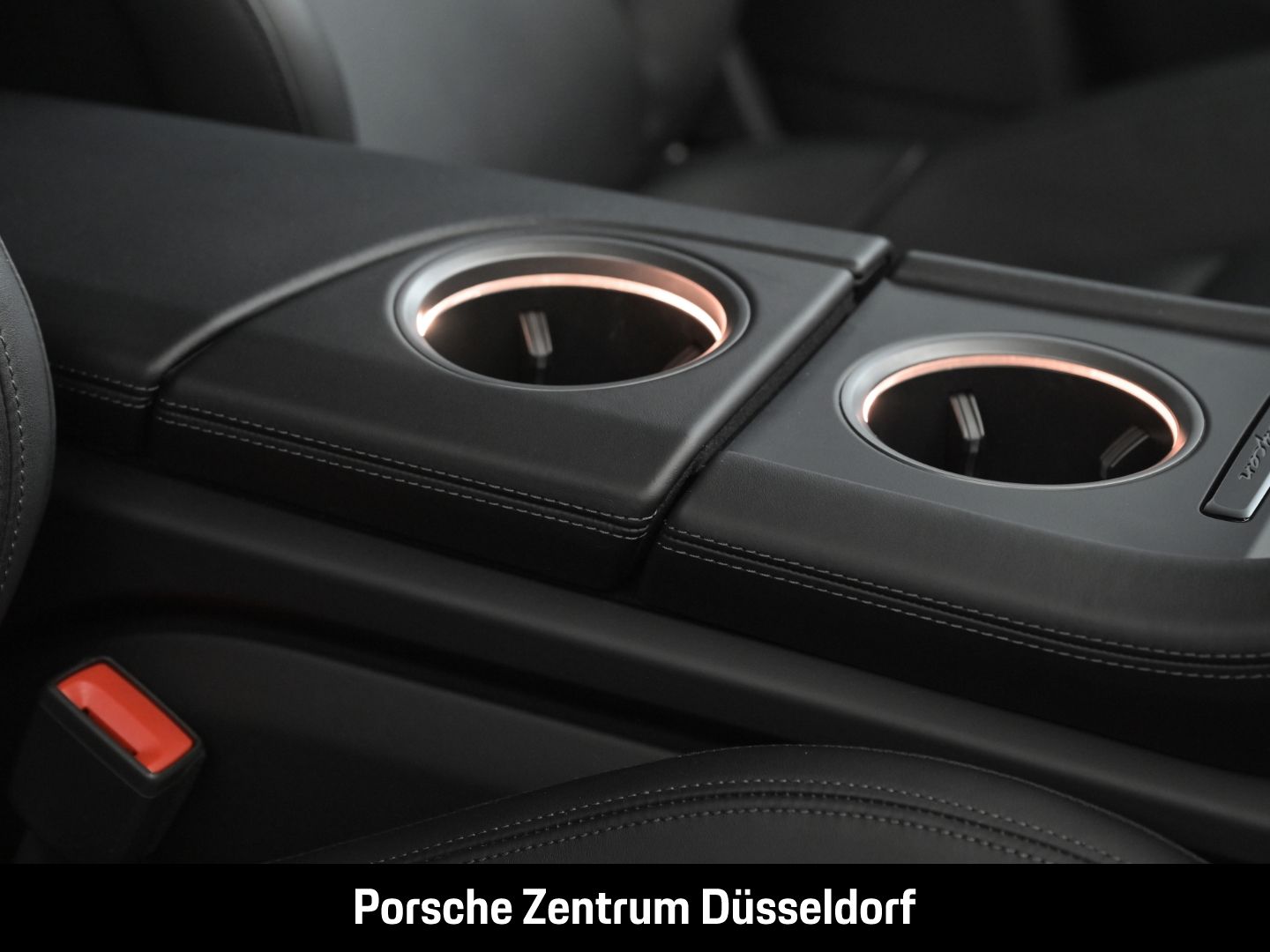Porsche Taycan 4S Sport Turismo Neptunblau BOSE Panorama