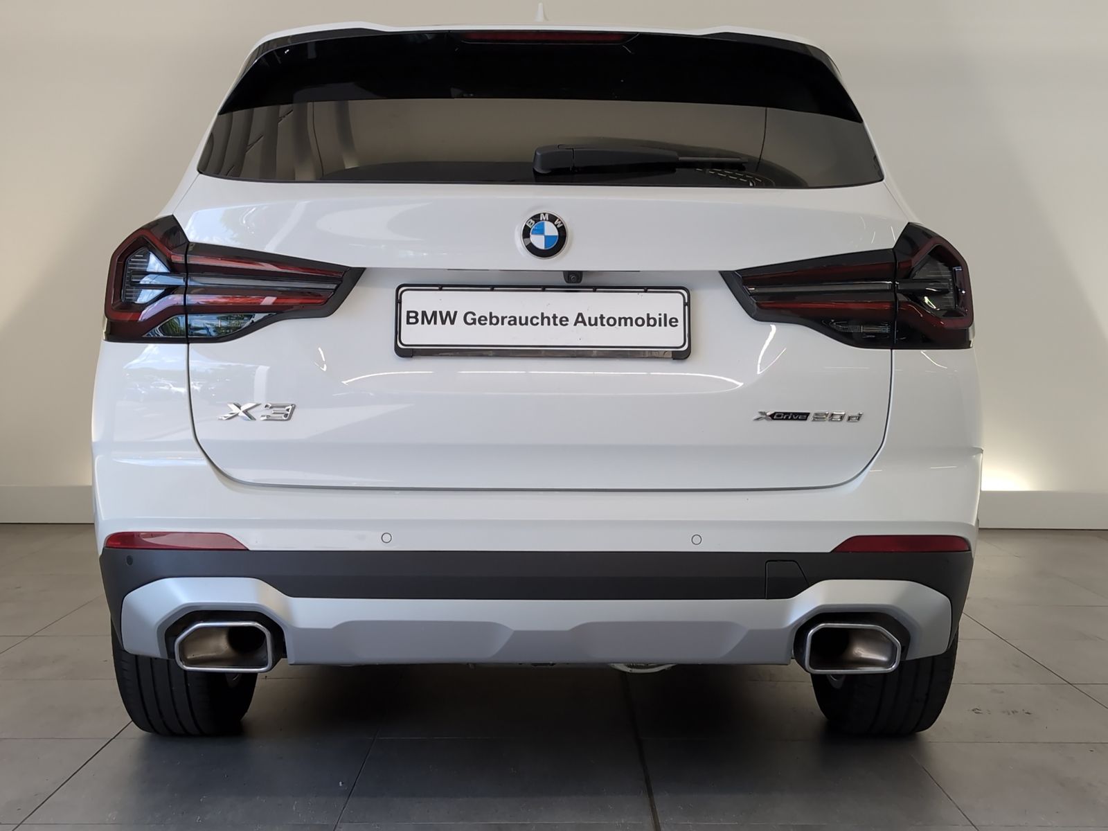 BMW X3 xDrive20d - Samsaru's Car Outlet