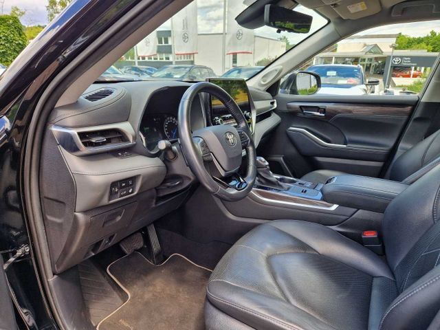 Toyota Highlander 2.5 Hybrid Luxury 7-Sitzer HUD Navi M