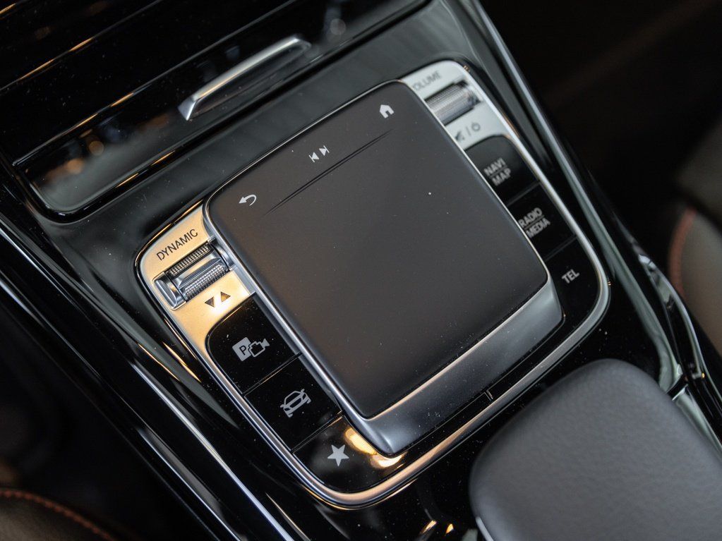 Mercedes-Benz CLA 35 AMG 4M - Samsaru's Car Outlet