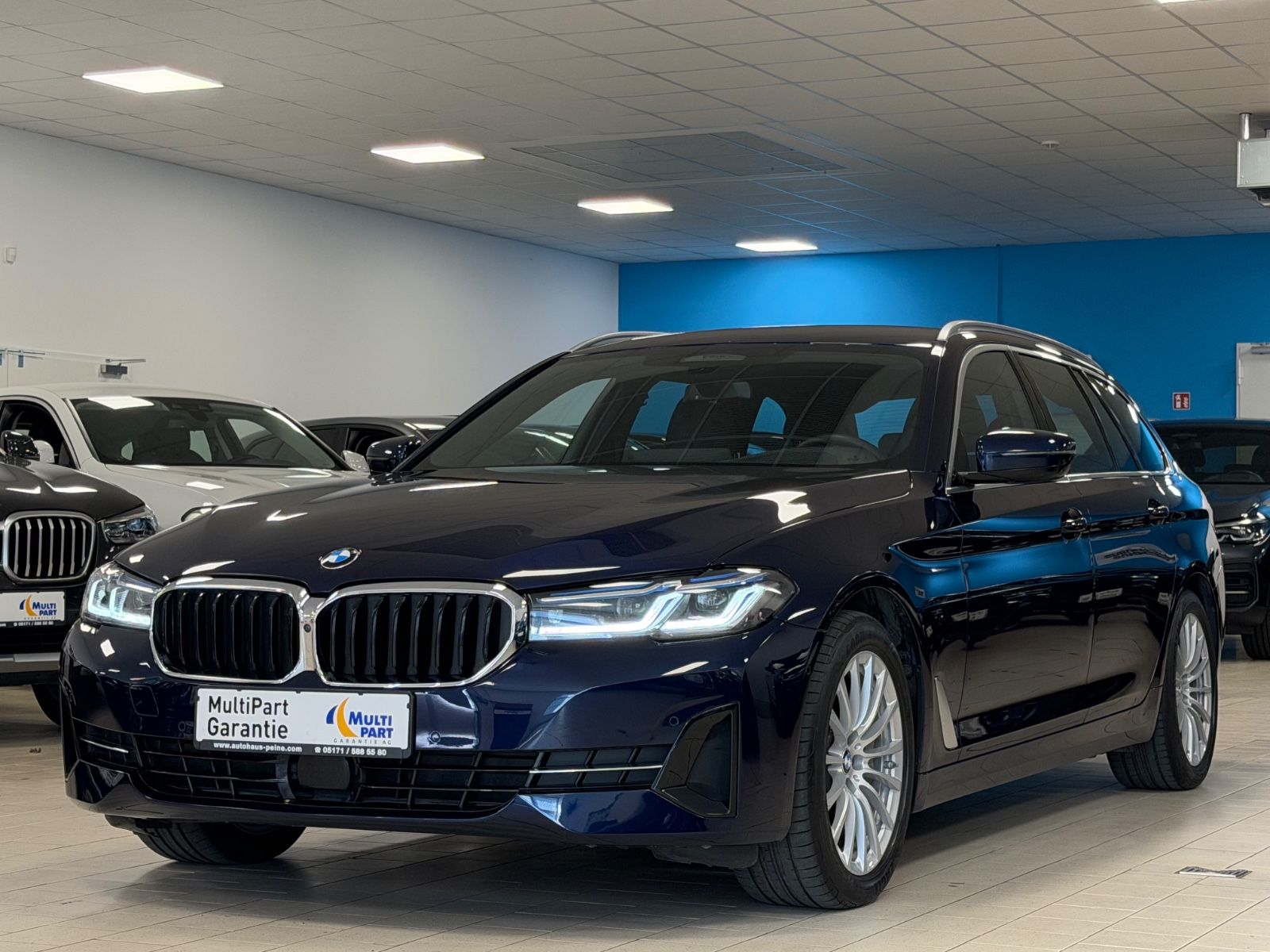 BMW 530dxD/HUD/Laser/P+DrivAsPro/360°/St&Go/StandHz