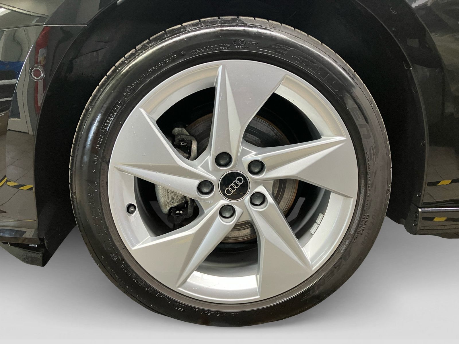 Audi A3 Sportback 30 TFSI - Samsaru's Car Outlet