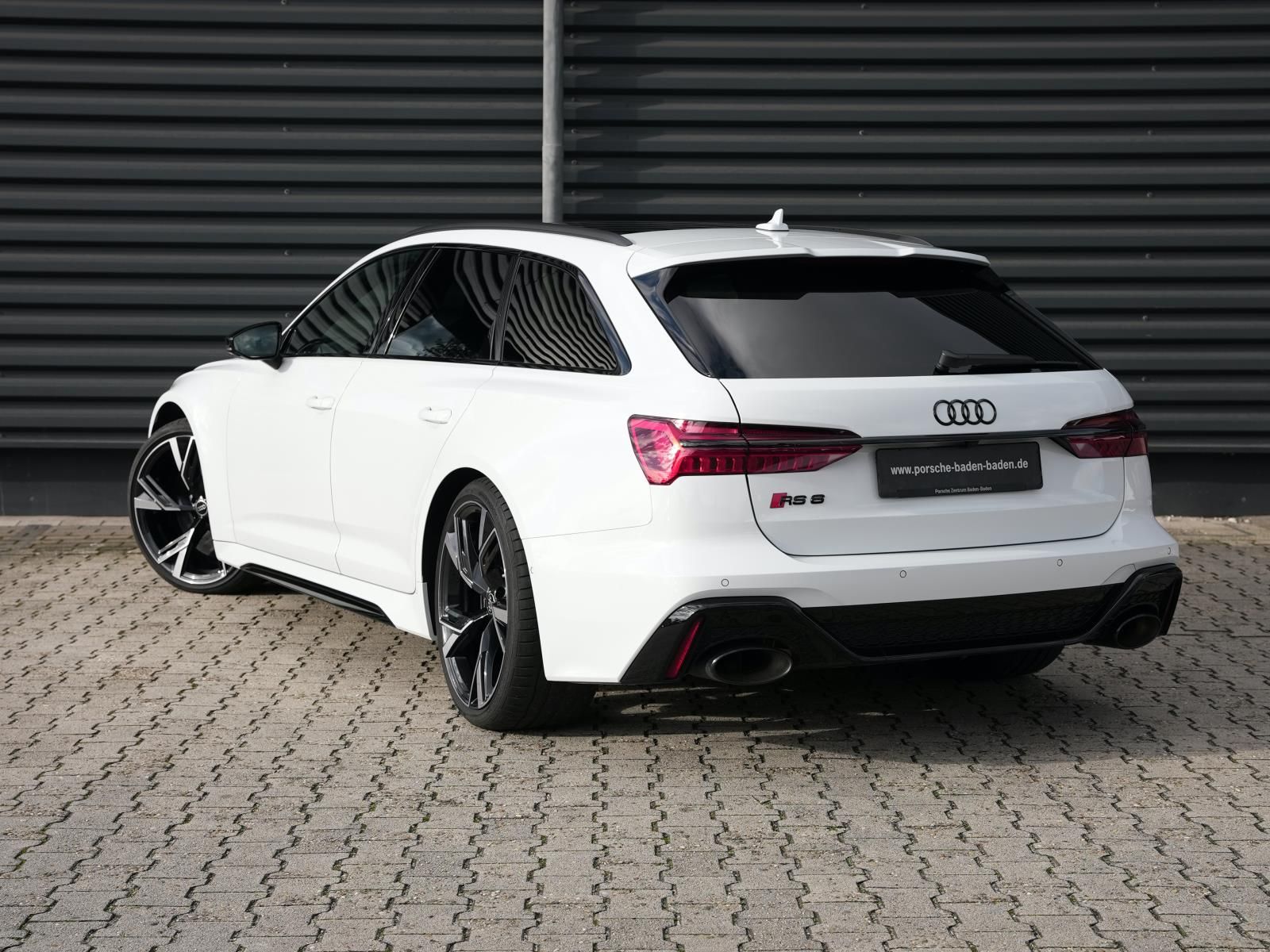 Audi RS6 Avant quattro Sportabgas Standheizung FLA HU