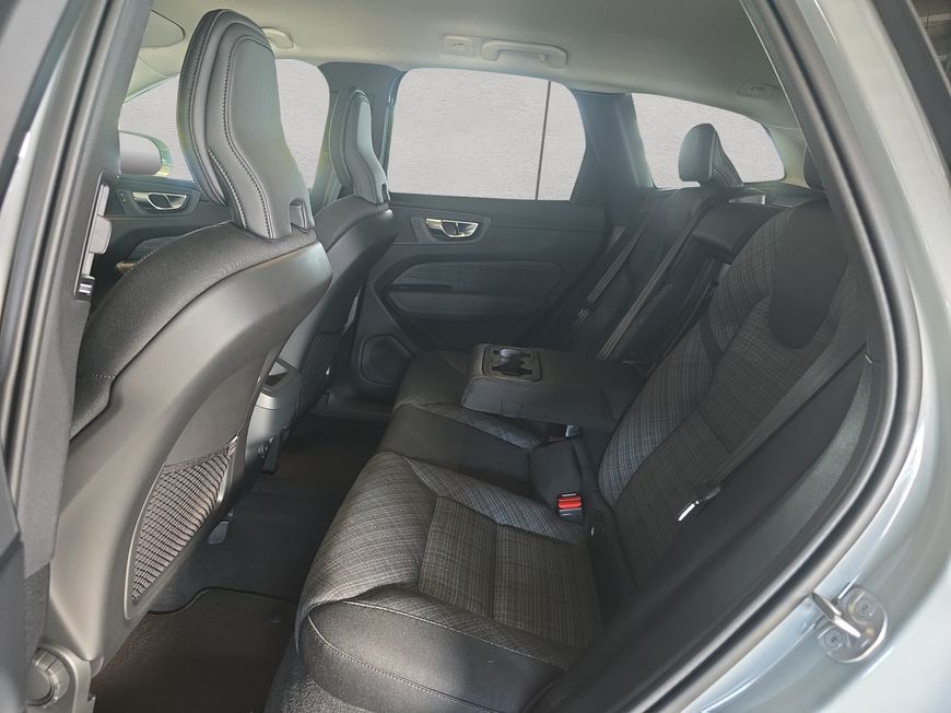 Volvo XC60 B5 B AWD Core