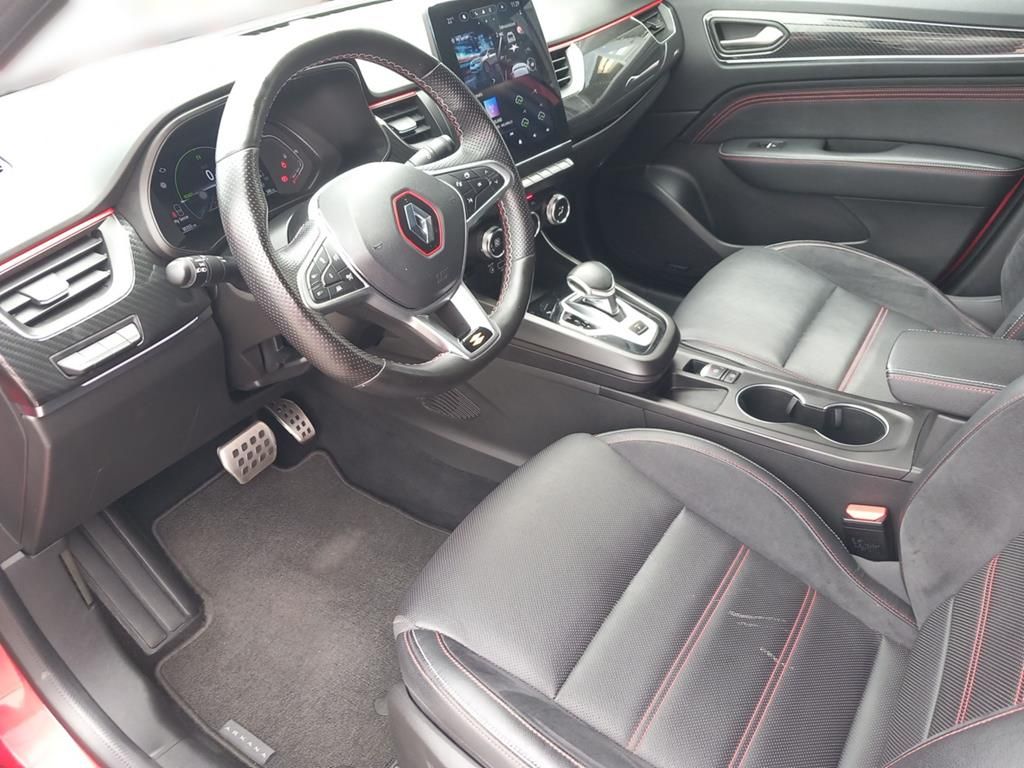 Renault ARKANA Hybrid R.S. Line - Samsaru's Car Outlet