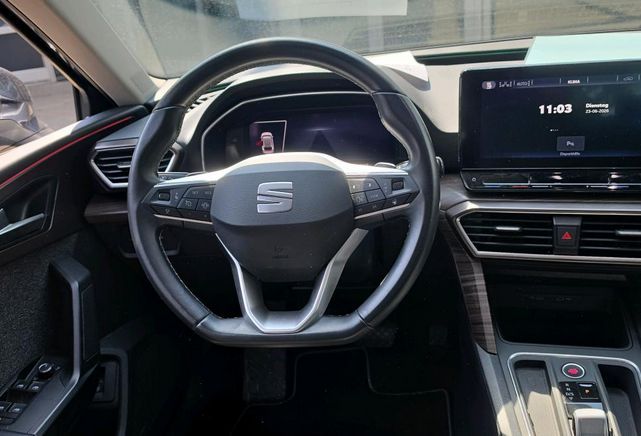 Seat Leon Sportstourer 1.4 eHybrid TSI DSG Xcellence