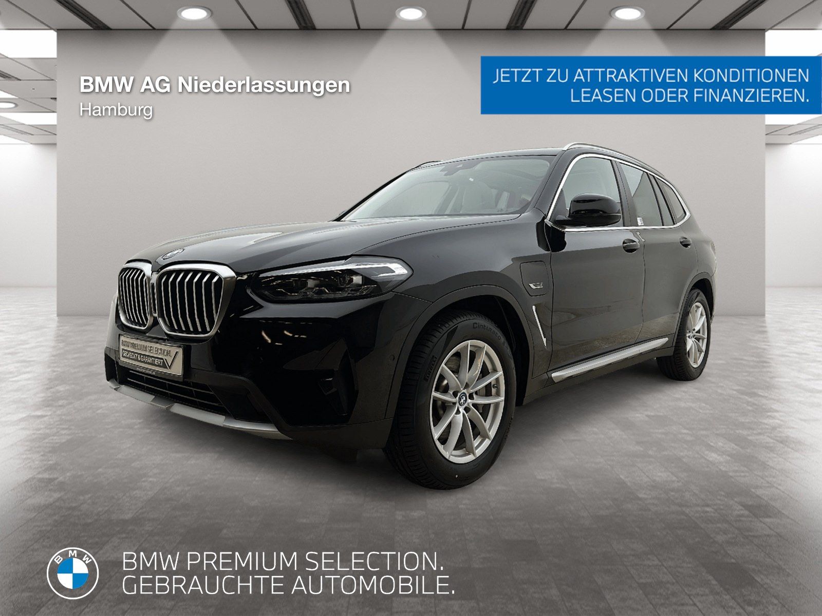 BMW X3 xDrive30e Navi AHK Kamera Pano.Dach LED