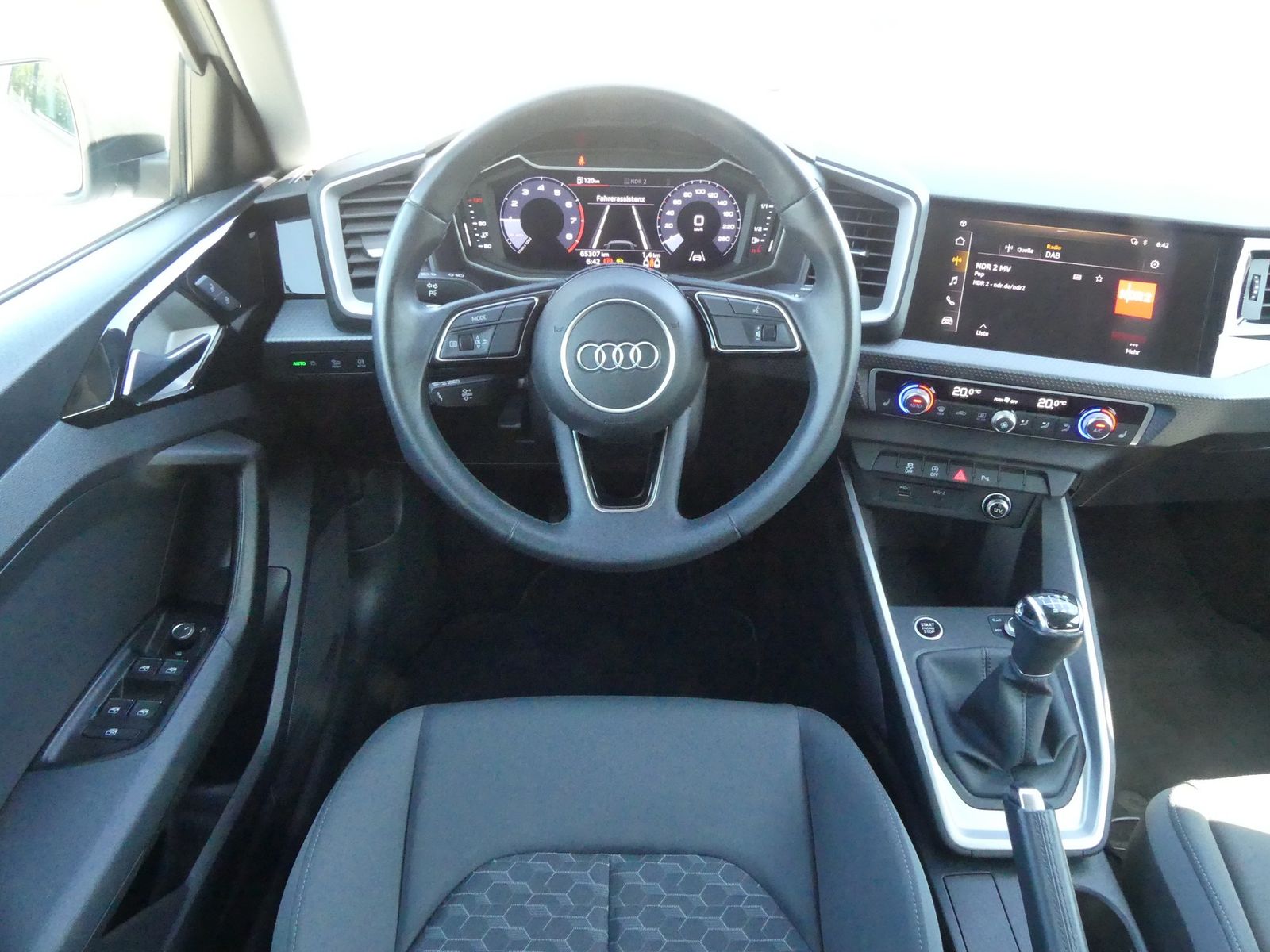 Audi A1 citycarver 30 TFSI - Samsaru's Car Outlet
