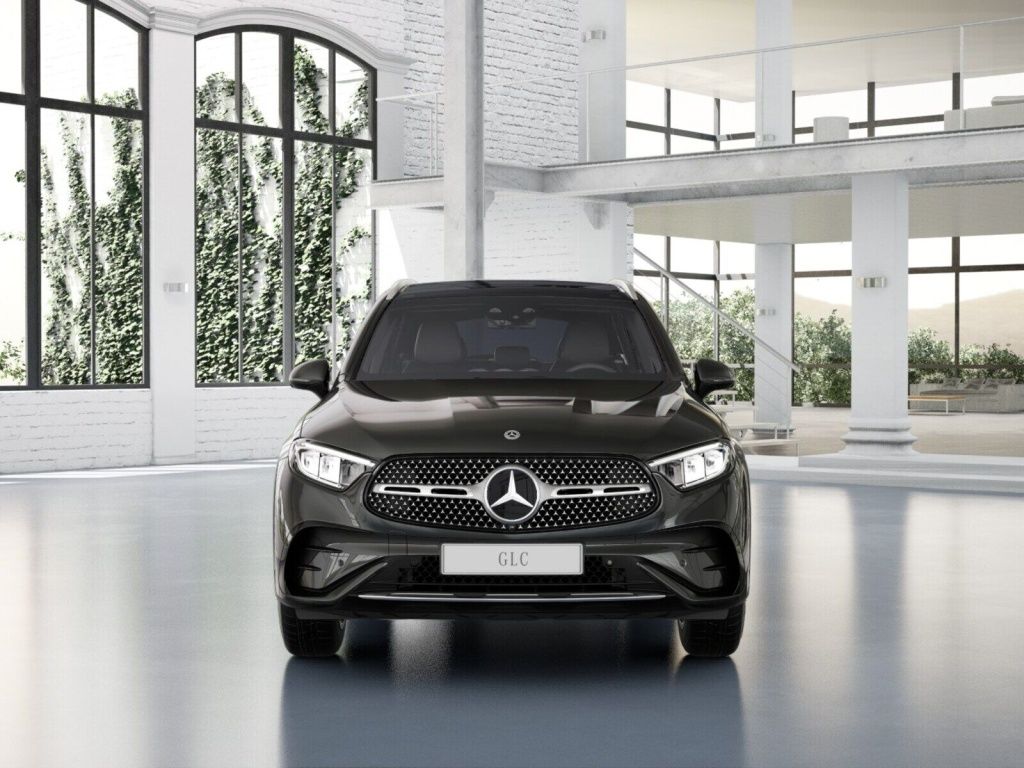 Mercedes-Benz GLC 300 4M AMG-Sport/Pano/AHK/Technik/360/AIRM