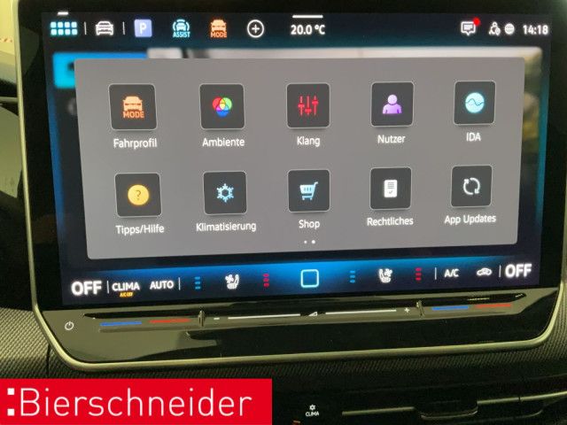 Volkswagen Golf 8 1.5 TSI DSG GTE Black AHK MATRIX PANO HuD