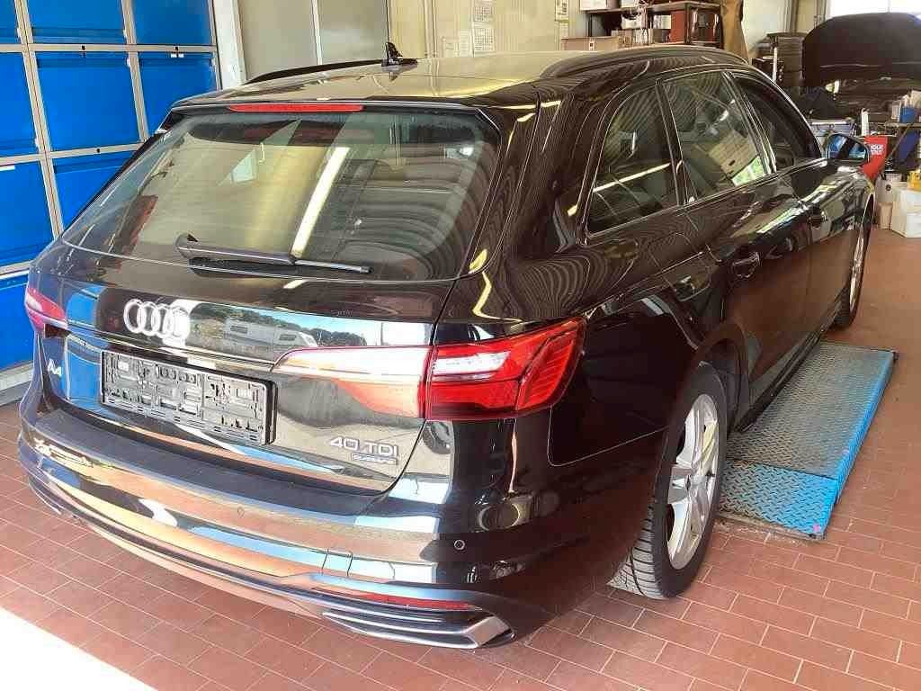 Audi A4 ADVANCED 40TDI quattro - Samsaru's Car Outlet
