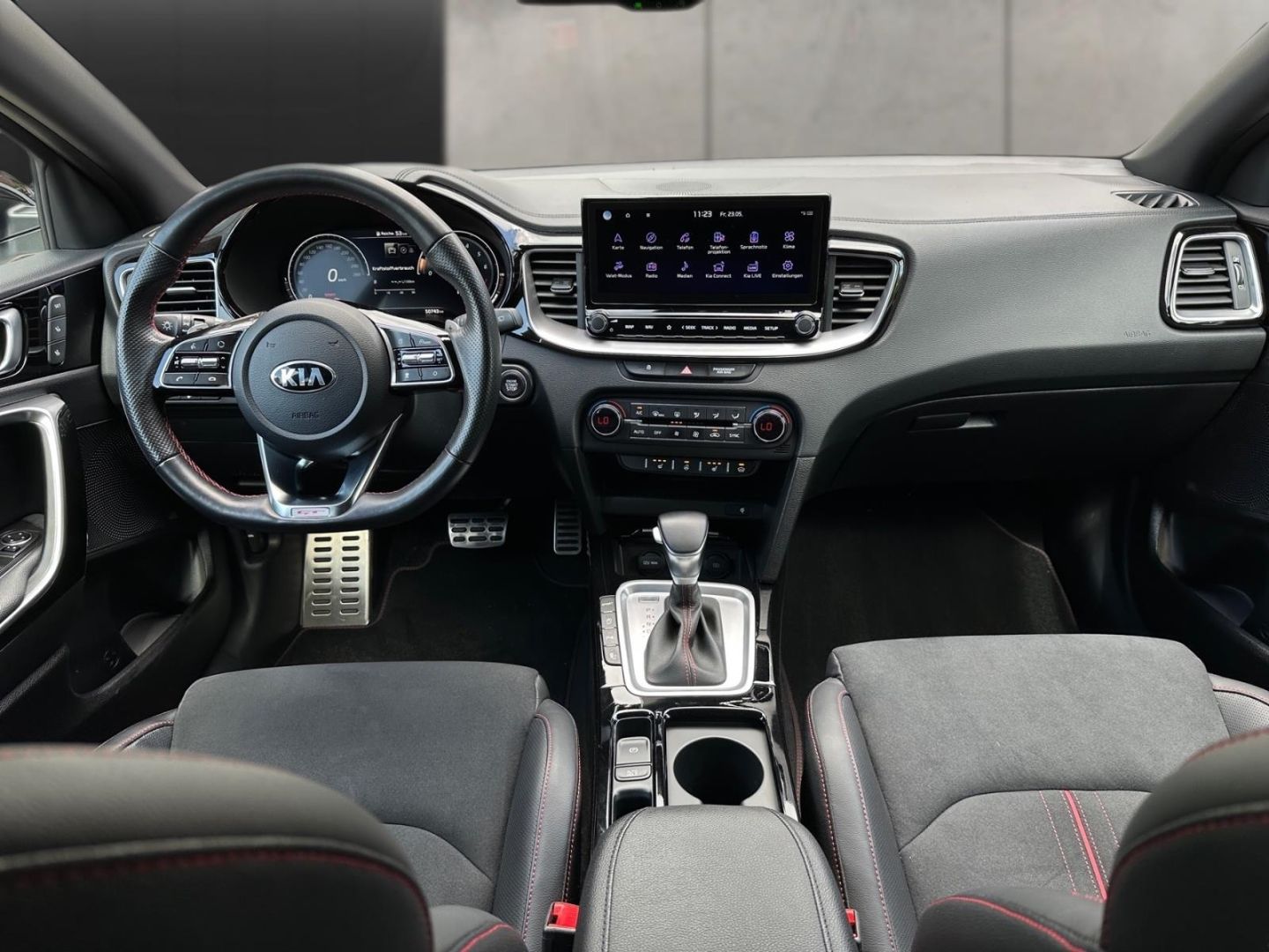 Kia ProCeed GT - Samsaru's Car Outlet
